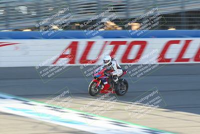 media/Nov-26-2022-Fastrack Riders (Sat) [[b001e85eef]]/Level 1/Session 1 Front Straight/